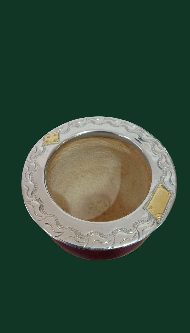 Mate imperial con guarda y apliques
